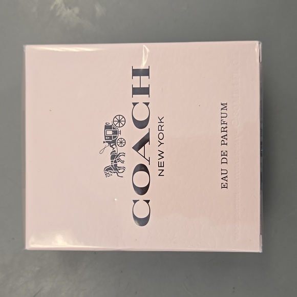 💞Coach Perfume - Picture 2 of 2